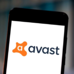 Avast pagará multa de 16.5 mdd por vender datos de usuarios a terceros